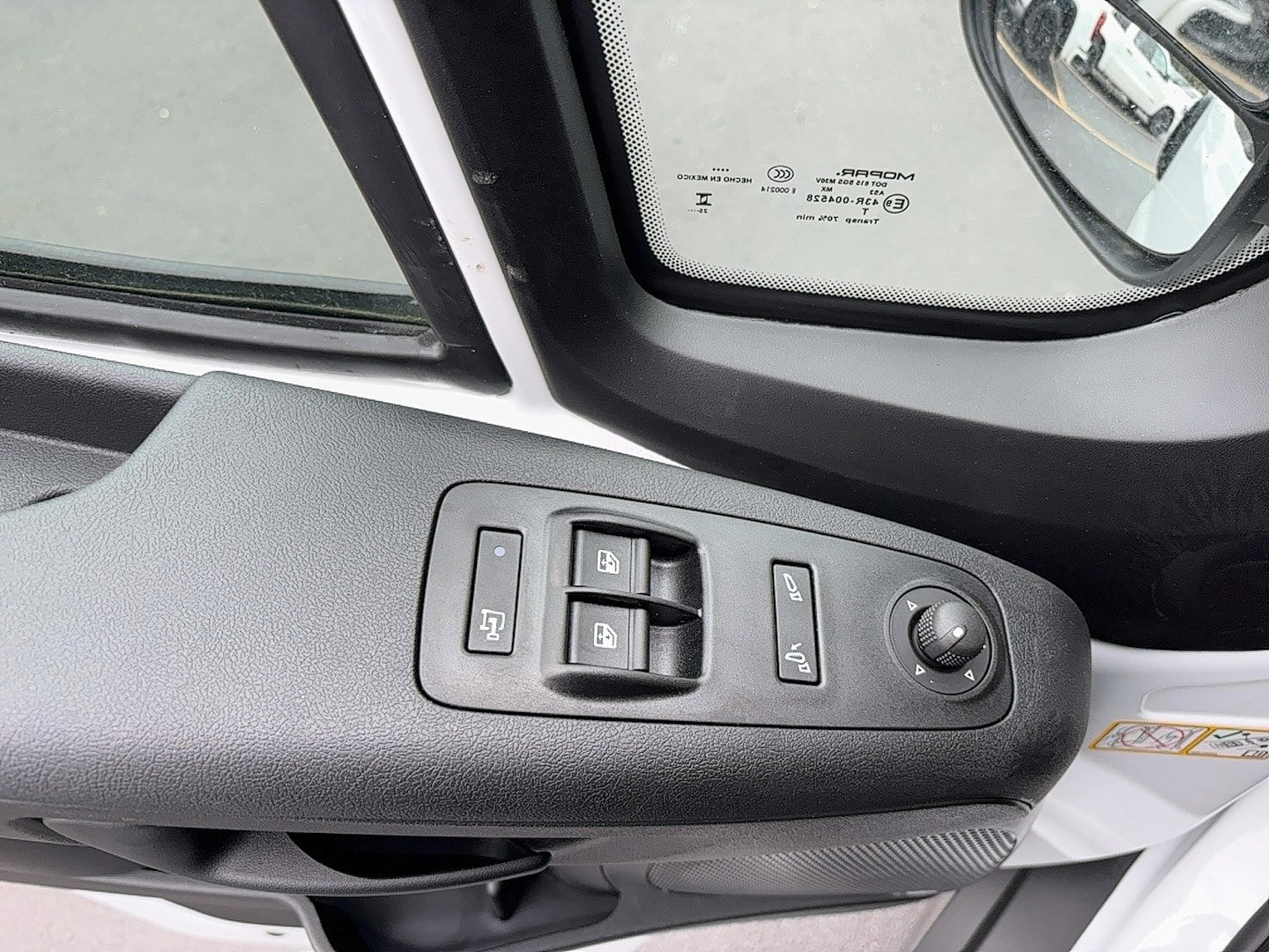 New 2026 RAM ProMaster 1500 w/ Convenience Group FWD image 12