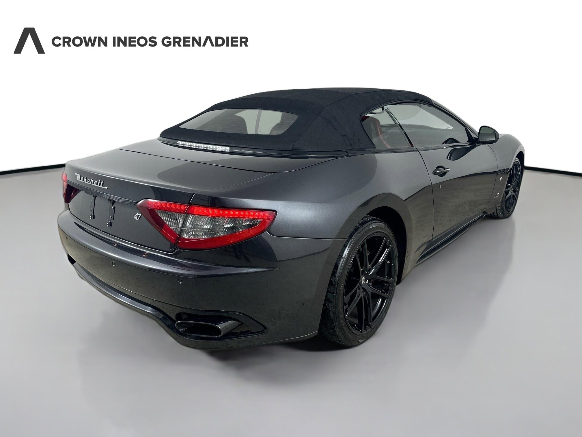 Used 2015 Maserati GranTurismo Sport RWD image 5