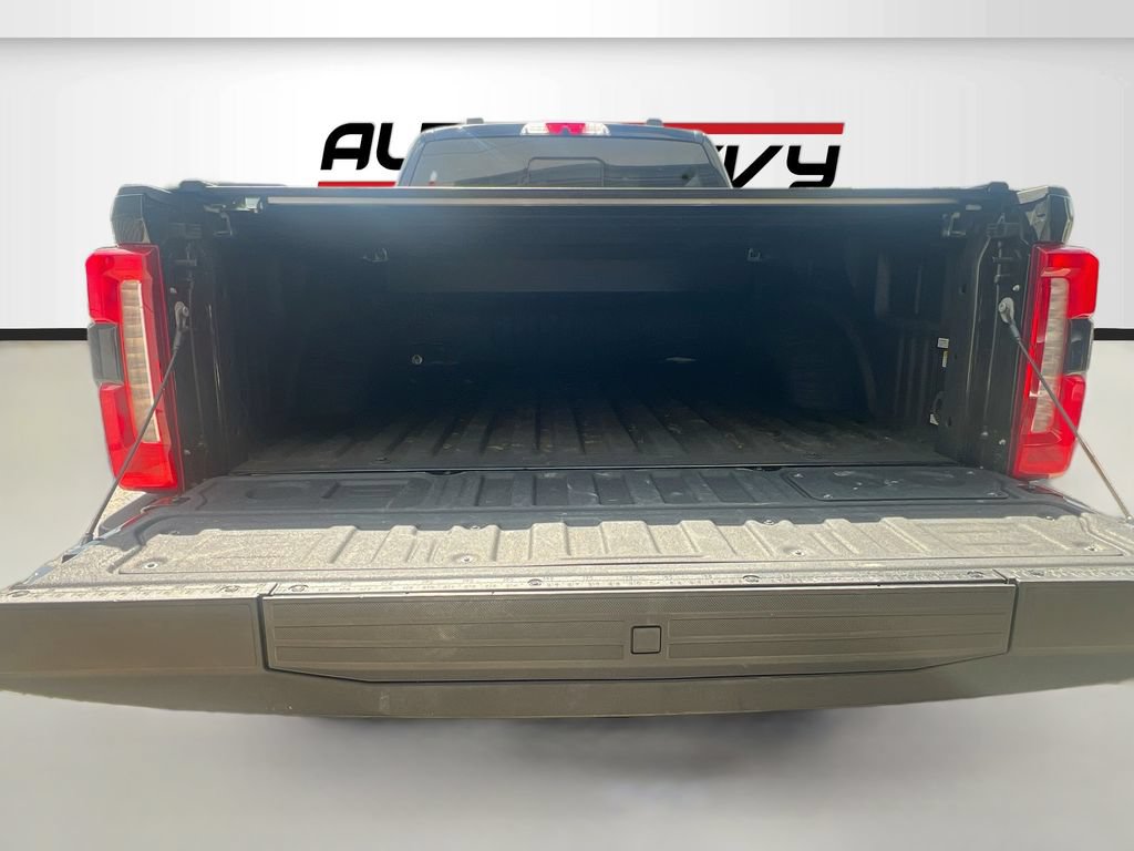Used 2025 Ford F250 Lariat w/ Lariat Ultimate Package AWD/4WD image 27