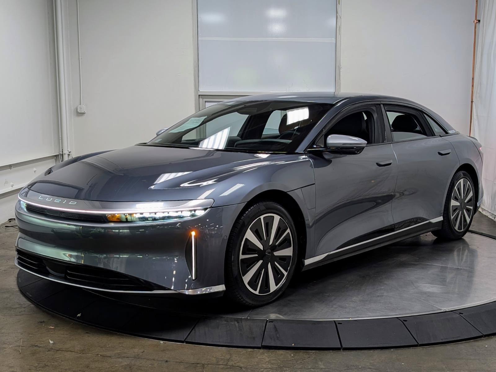 Used 2024 Lucid Air Grand Touring AWD/4WD image 4
