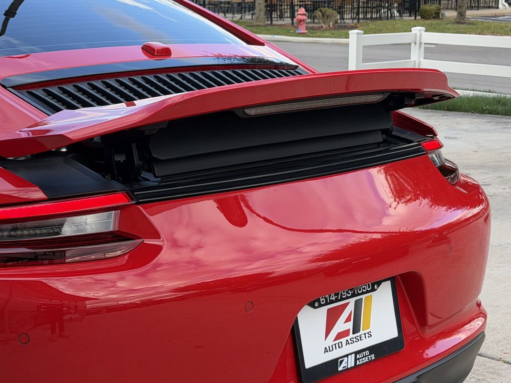 Used 2018 Porsche 911 Carrera GTS image 15