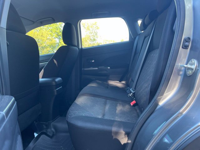 Used 2020 Mitsubishi Outlander Sport SE FWD image 24