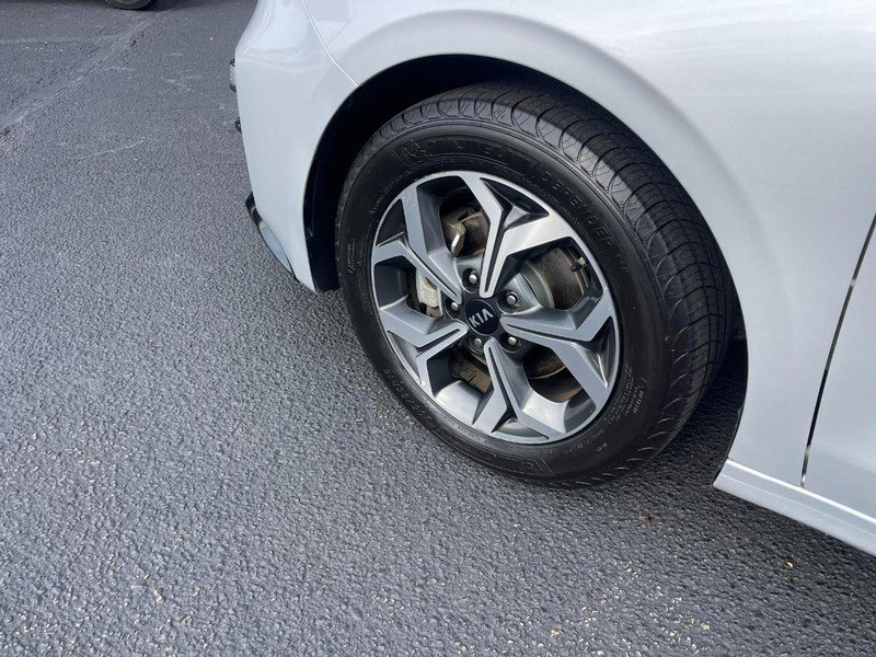 Used 2021 Kia Forte LXS image 6