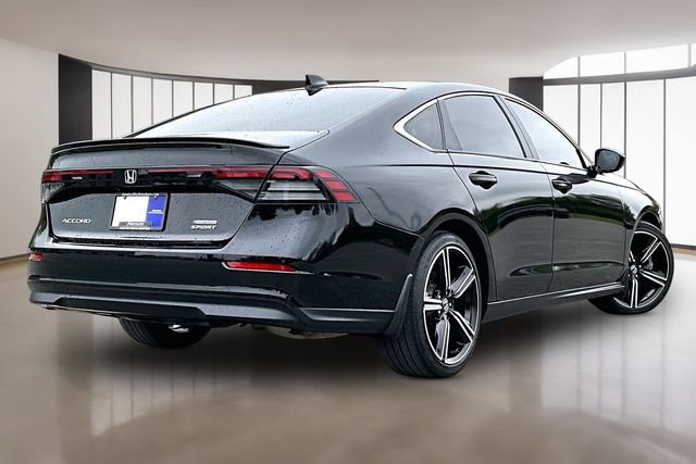 Used 2023 Honda Accord Sport image 6