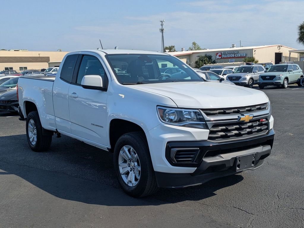 Used 2022 Chevrolet Colorado LT w/ Fleet Safety Package image 3