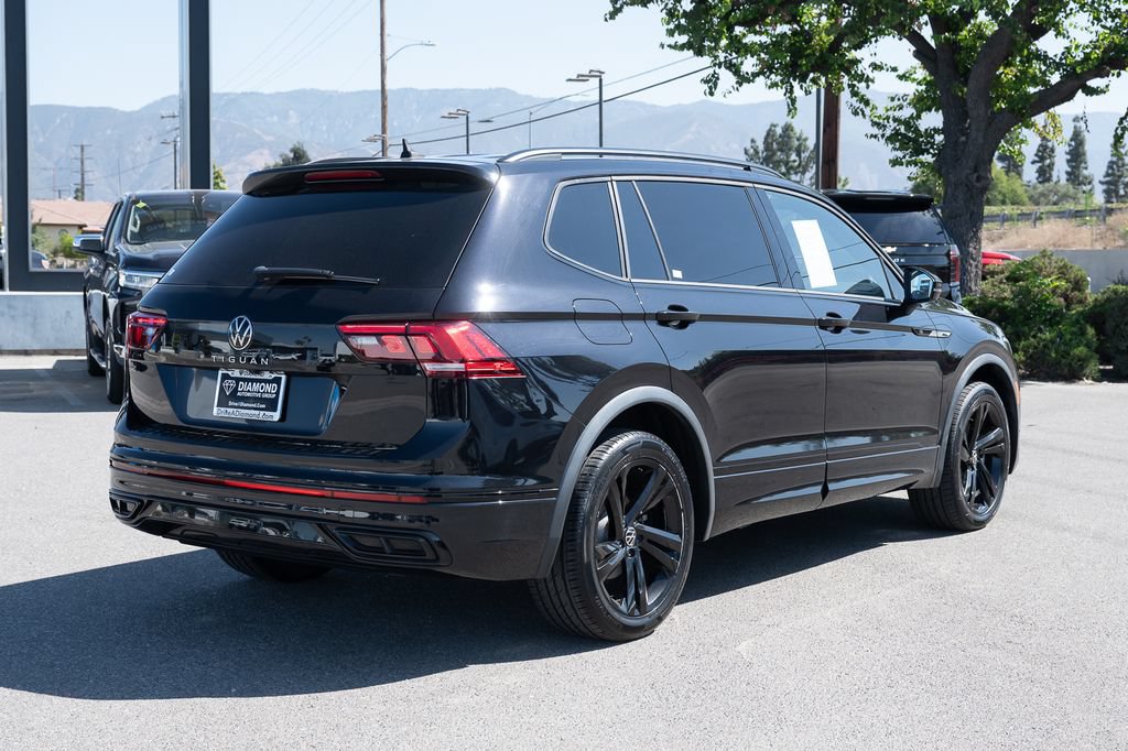 Used 2023 Volkswagen Tiguan SE R-Line FWD image 4