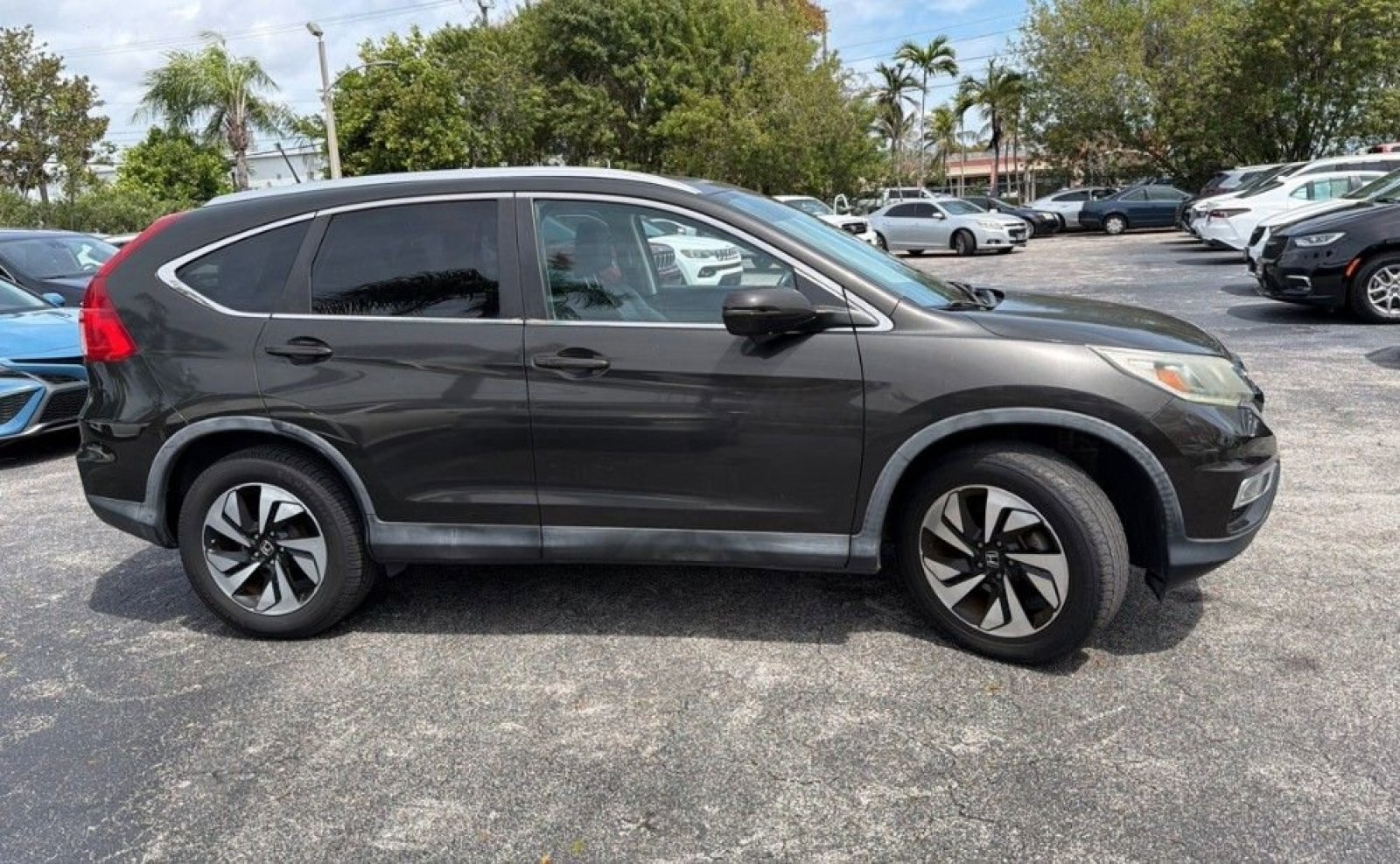 Used 2016 Honda CR-V Touring image 6