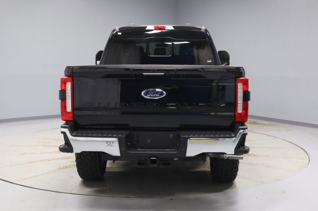 Used 2024 Ford F350 Lariat w/ Chrome Package image 10