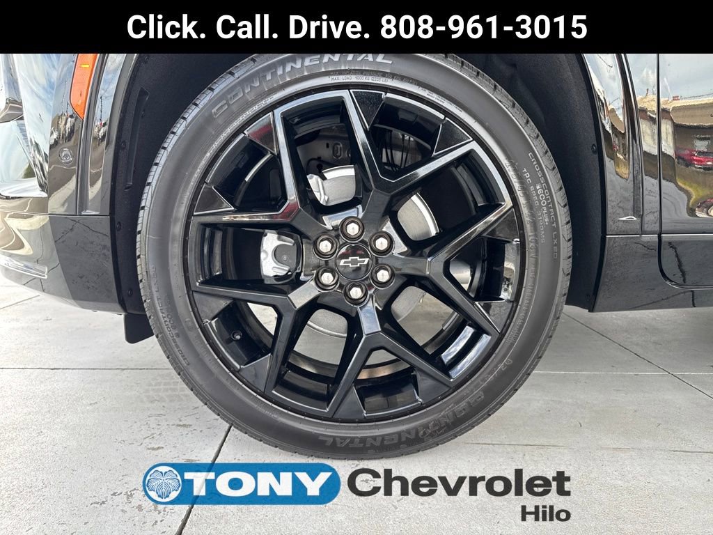 New 2026 Chevrolet Traverse RS w/ LPO, Floor Liner Package FWD image 19