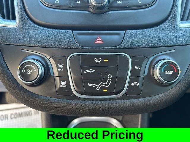 Used 2018 Chevrolet Malibu LT image 26