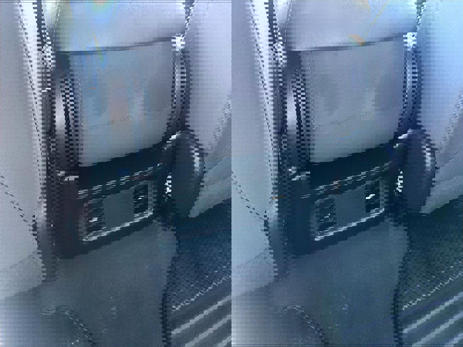 Used 2021 Chevrolet Silverado 1500 Custom image 28