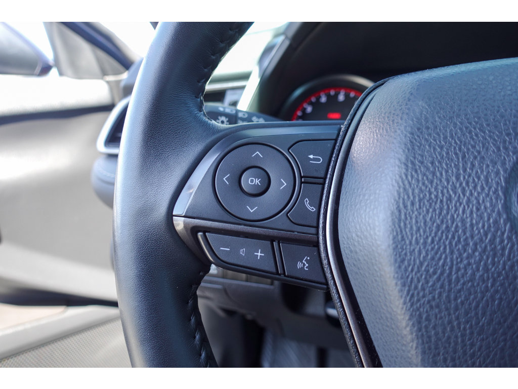 Certified 2022 Toyota Camry XSE FWD image 15
