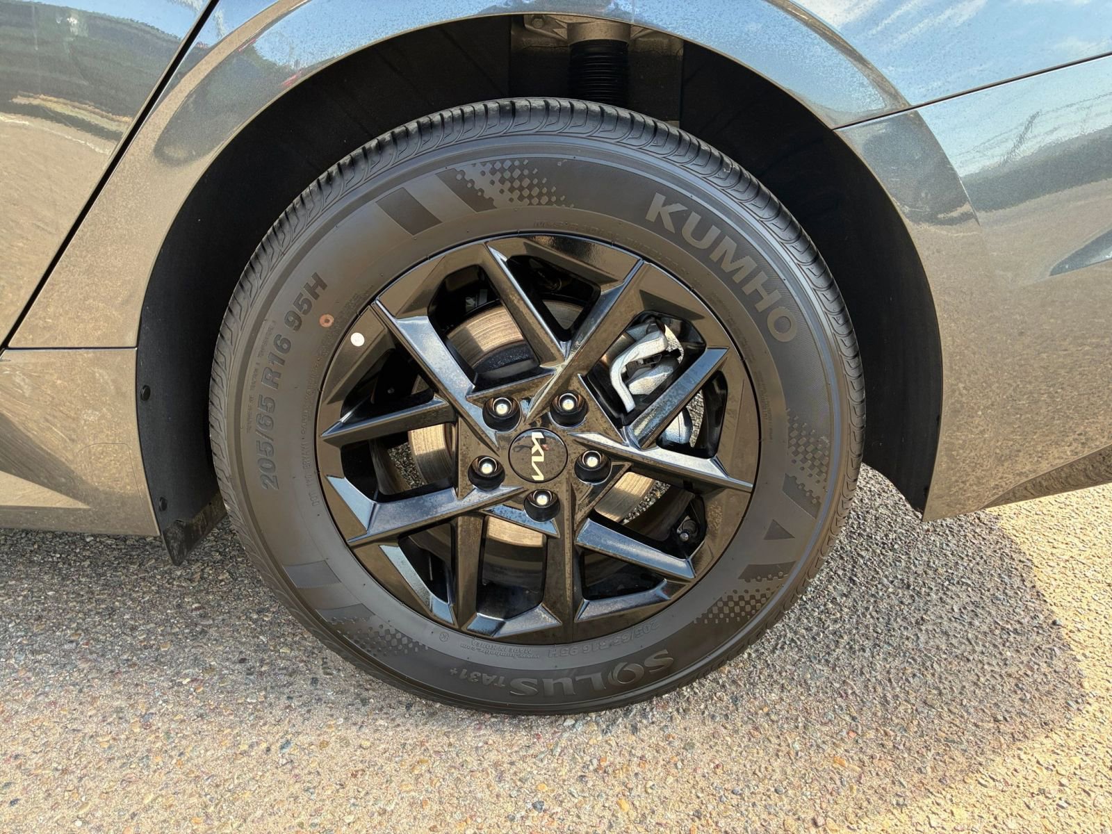 Used 2025 Kia K5 LXS image 30