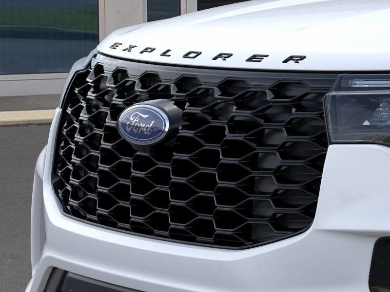 New 2026 Ford Explorer ST-Line w/ ST-Line Street Pack AWD/4WD image 18