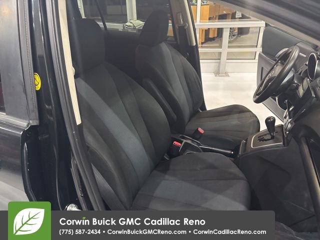 Used 2014 MAZDA MAZDA5 Sport image 24