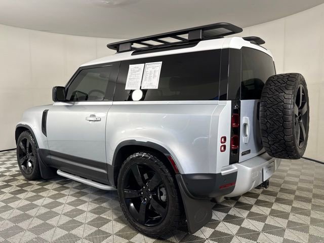 Used 2021 Land Rover Defender 90 First Edition image 4