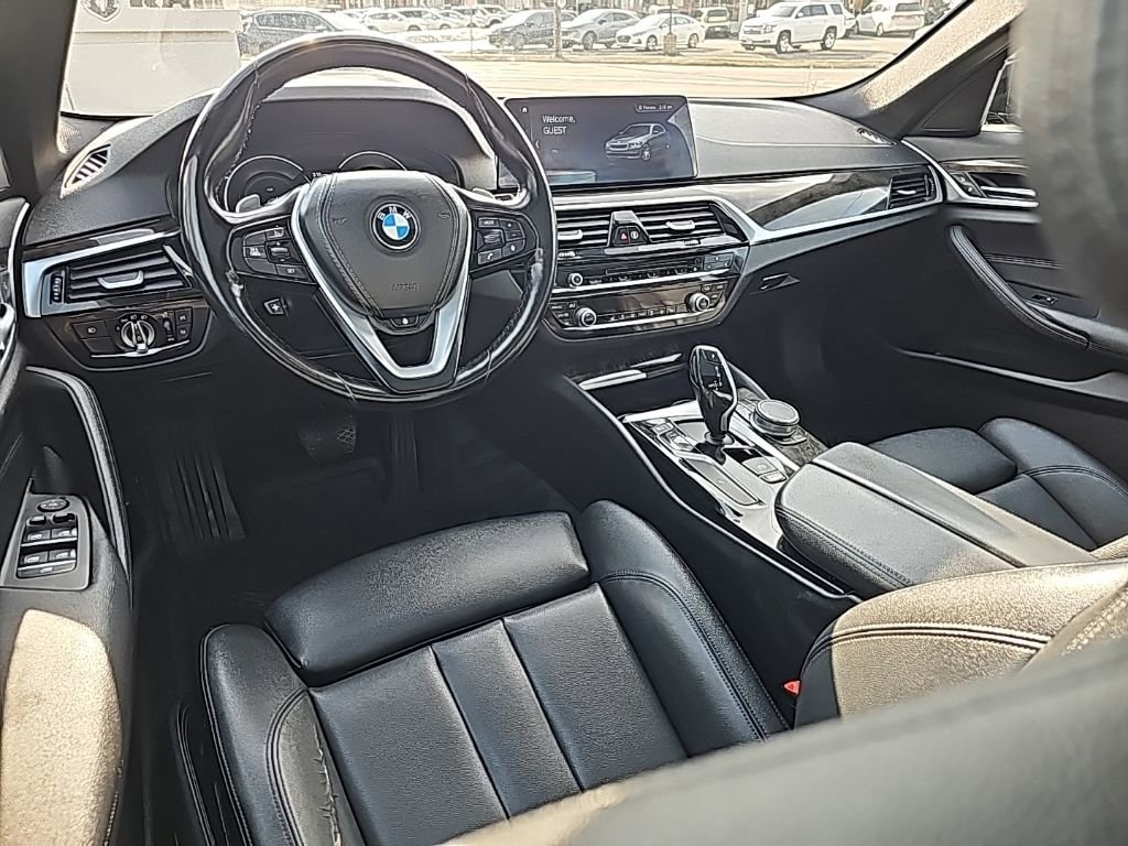 Used 2018 BMW 530i xDrive w/ Premium Package image 23