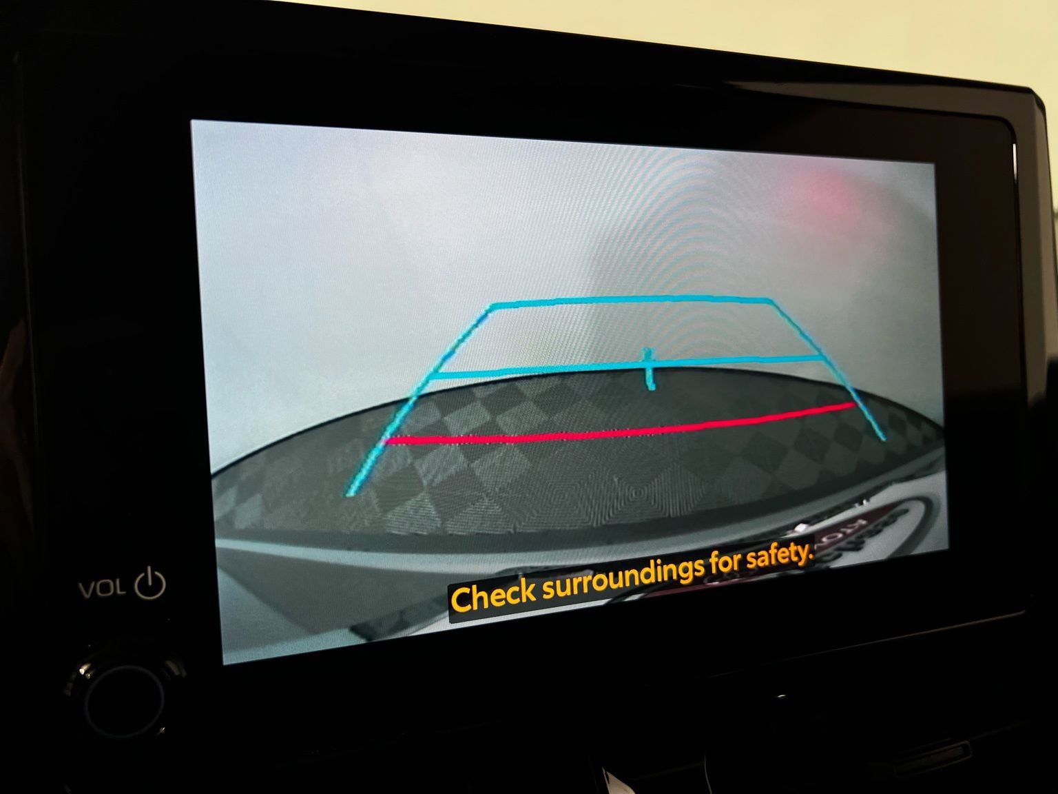 Certified 2025 Toyota Corolla Cross LE image 18