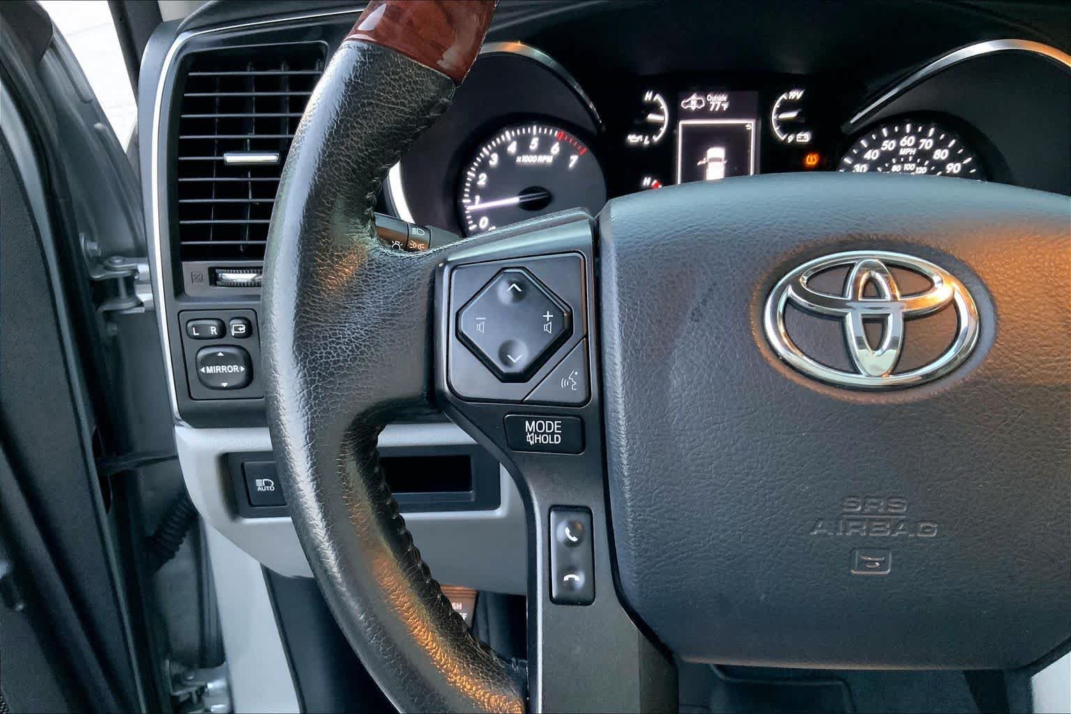 Used 2020 Toyota Sequoia Platinum RWD image 22