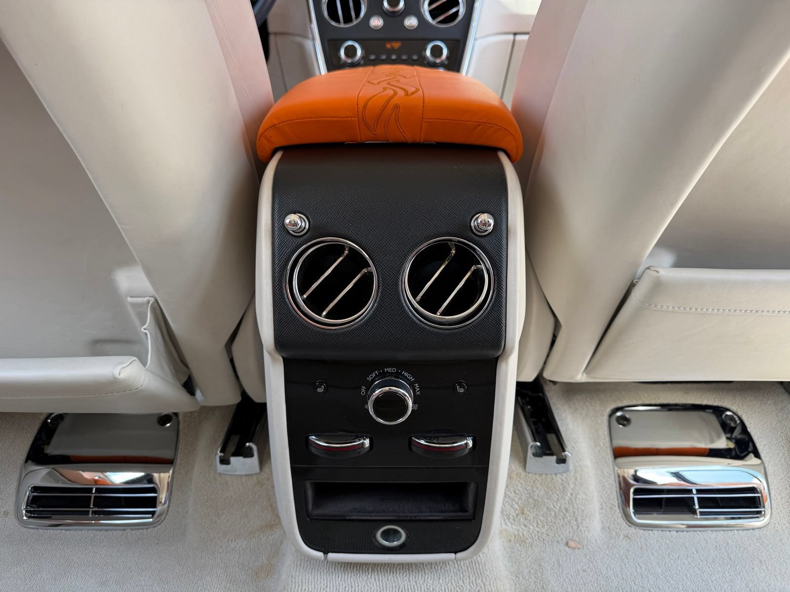 Used 2019 Rolls-Royce Cullinan AWD/4WD image 41