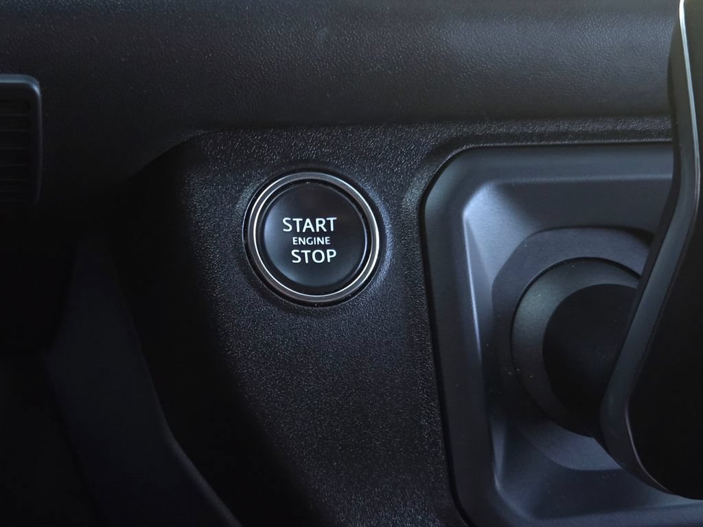 Used 2023 Land Rover Defender 130 X AWD/4WD image 26