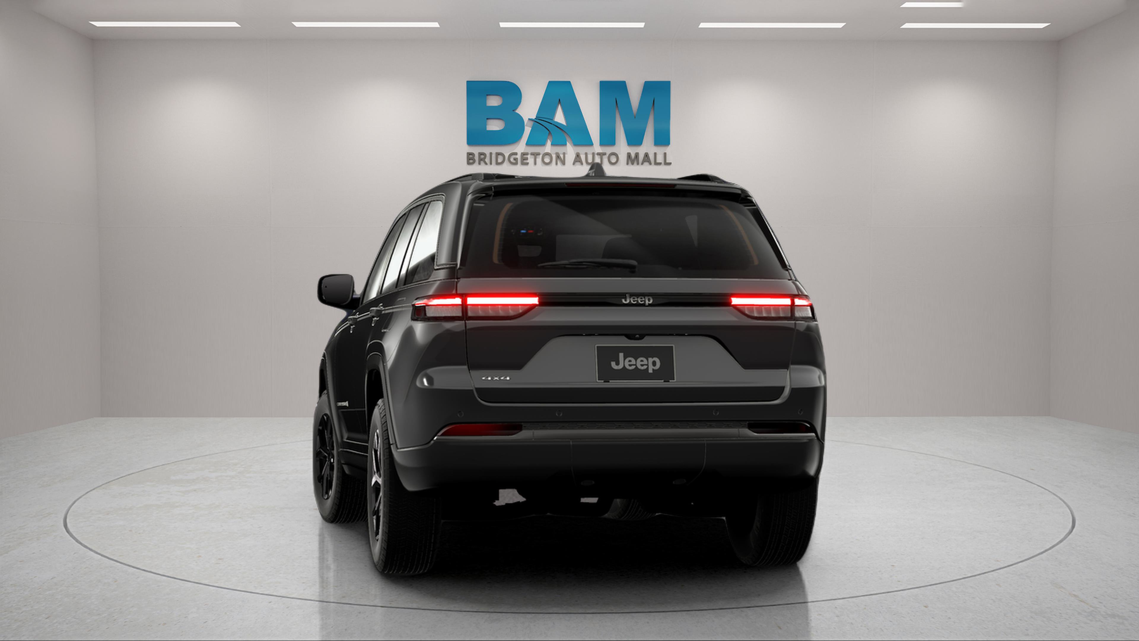 New 2026 Jeep Grand Cherokee Altitude AWD/4WD image 9