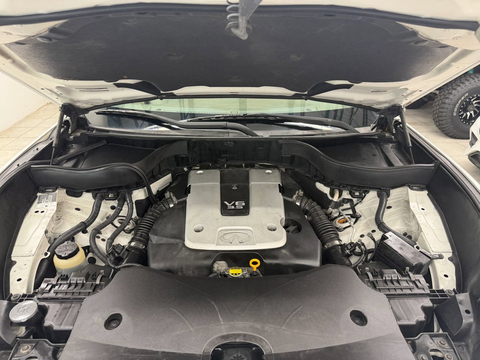 Used 2009 INFINITI FX35 2WD w/ Navigation Pkg image 34