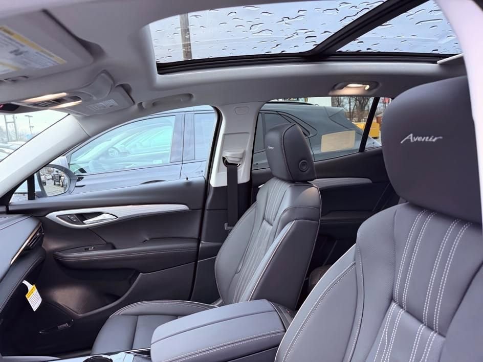 New 2026 Buick Envision Avenir AWD/4WD image 11