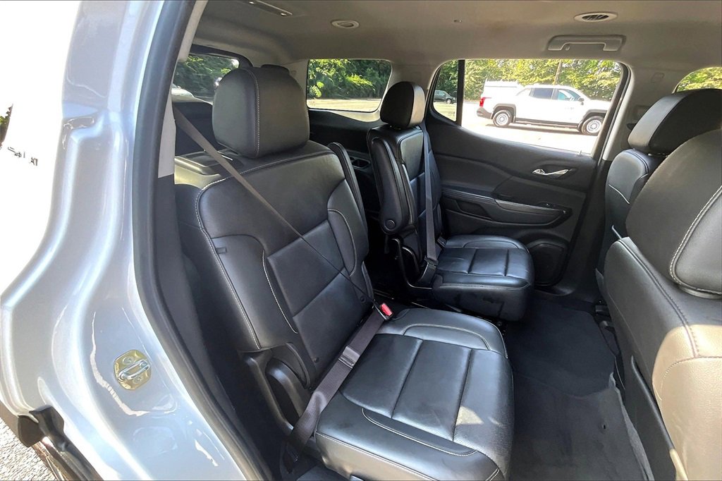 Certified 2023 GMC Acadia SLT image 23
