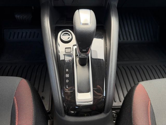 Certified 2025 Nissan Versa SR FWD image 21