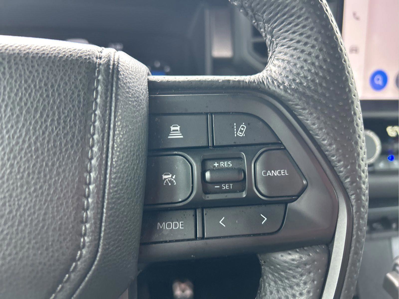 Used 2025 Toyota Tundra TRD Pro AWD/4WD image 15