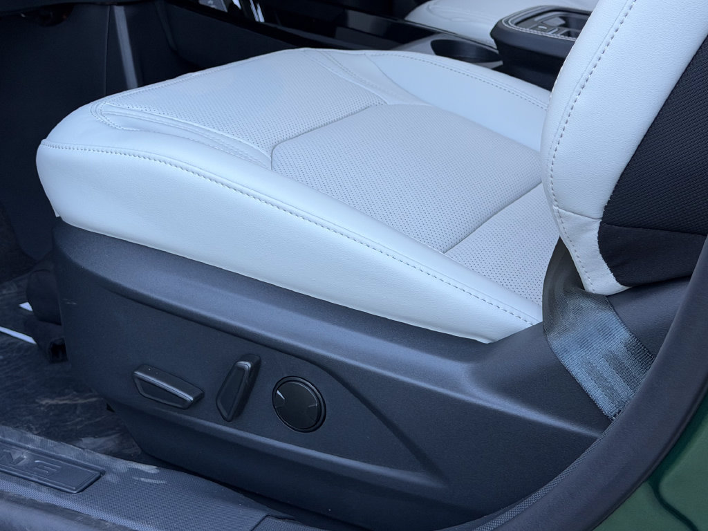 New 2026 Ford Mustang Mach-E Premium AWD/4WD image 23