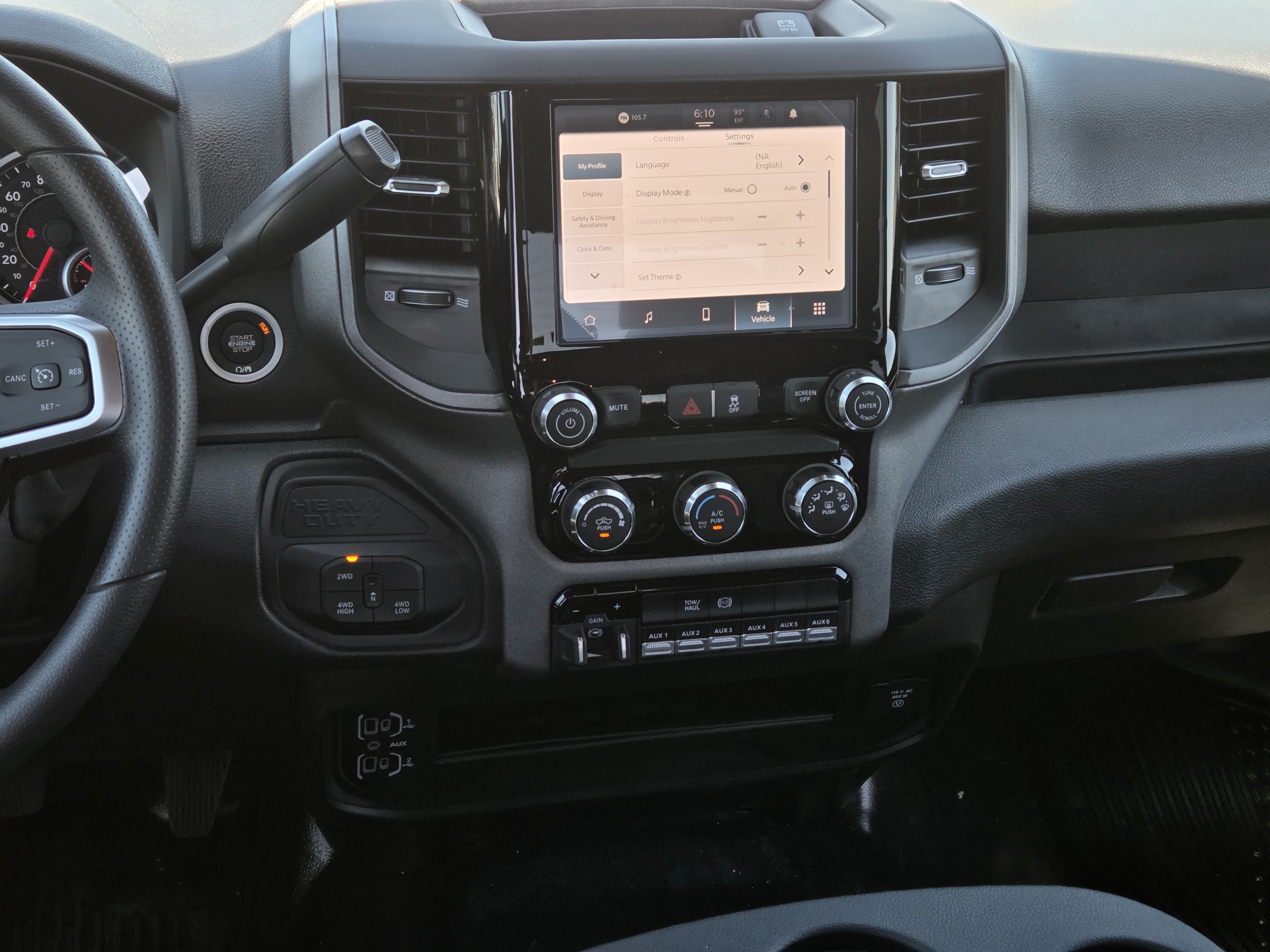 New 2026 RAM 2500 Tradesman w/ Chrome Appearance Group AWD/4WD image 21
