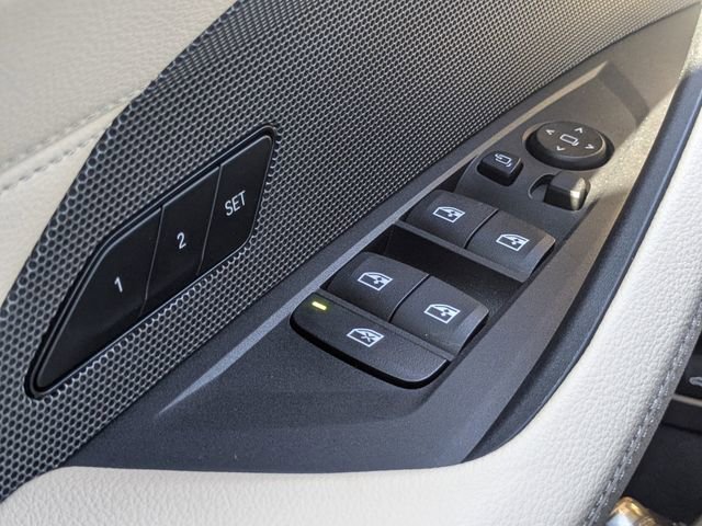 Used 2025 BMW i4 eDrive40 w/ Premium Package image 26