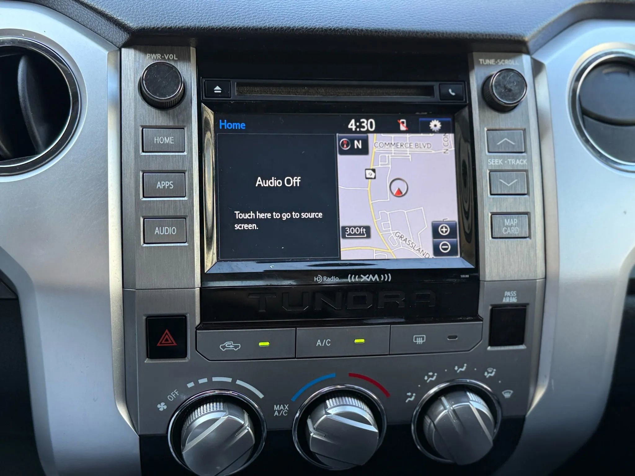 Used 2018 Toyota Tundra SR5 w/ SR5 Upgrade Package image 26