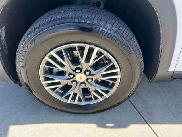 Certified 2025 Chevrolet Traverse LT image 10