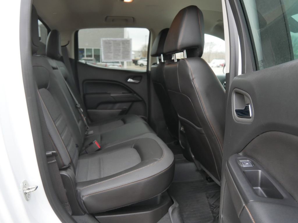 Used 2022 GMC Canyon AT4 w/ Trailering Package image 11