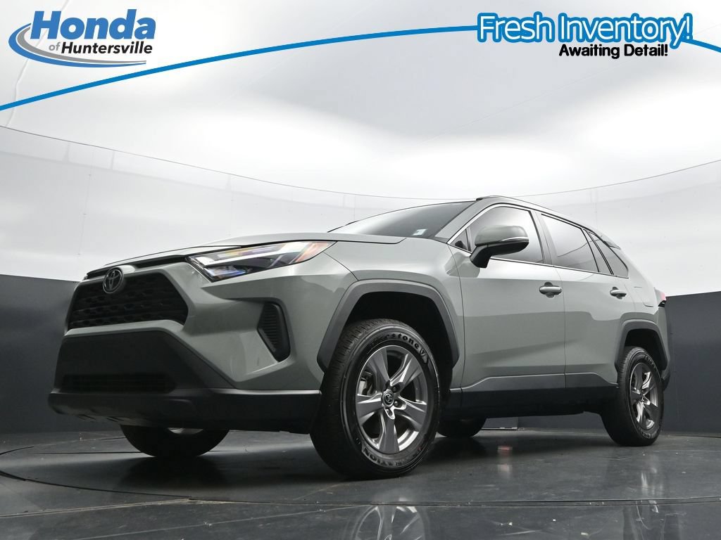 Used 2023 Toyota RAV4 XLE w/ Convenience Package FWD image 31