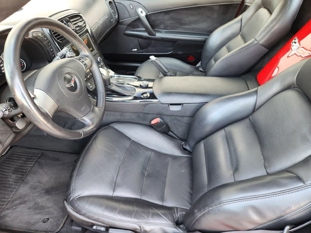 Used 2008 Chevrolet Corvette Convertible w/ Preferred Equipment Group RWD image 13