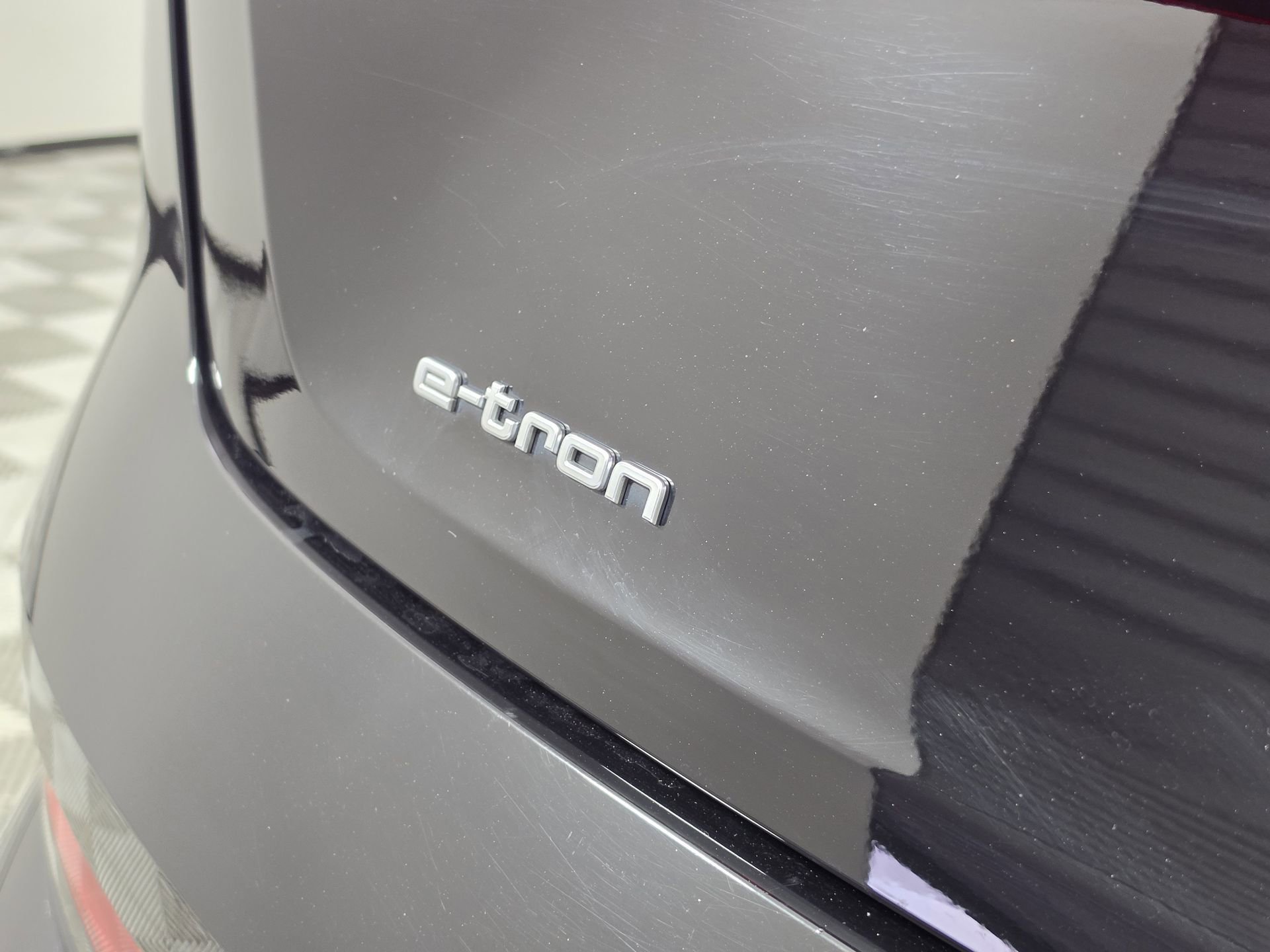 Used 2019 Audi e-tron Premium Plus w/ Cold Weather Package AWD/4WD image 10