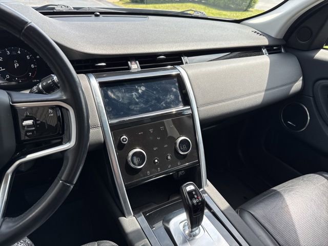 Used 2021 Land Rover Discovery Sport SE image 17