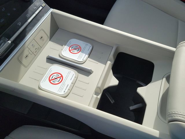 New 2026 Hyundai Santa Fe SE image 15