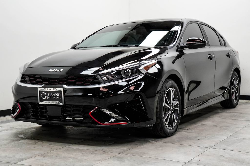 Used 2022 Kia Forte GT-Line w/ GT-Line Technology Package image 7