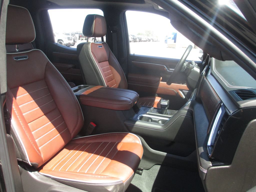 Certified 2025 GMC Sierra 1500 Denali Ultimate AWD/4WD image 23
