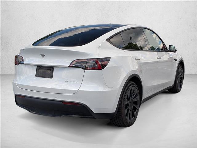 Used 2021 Tesla Model Y Long Range AWD/4WD image 5