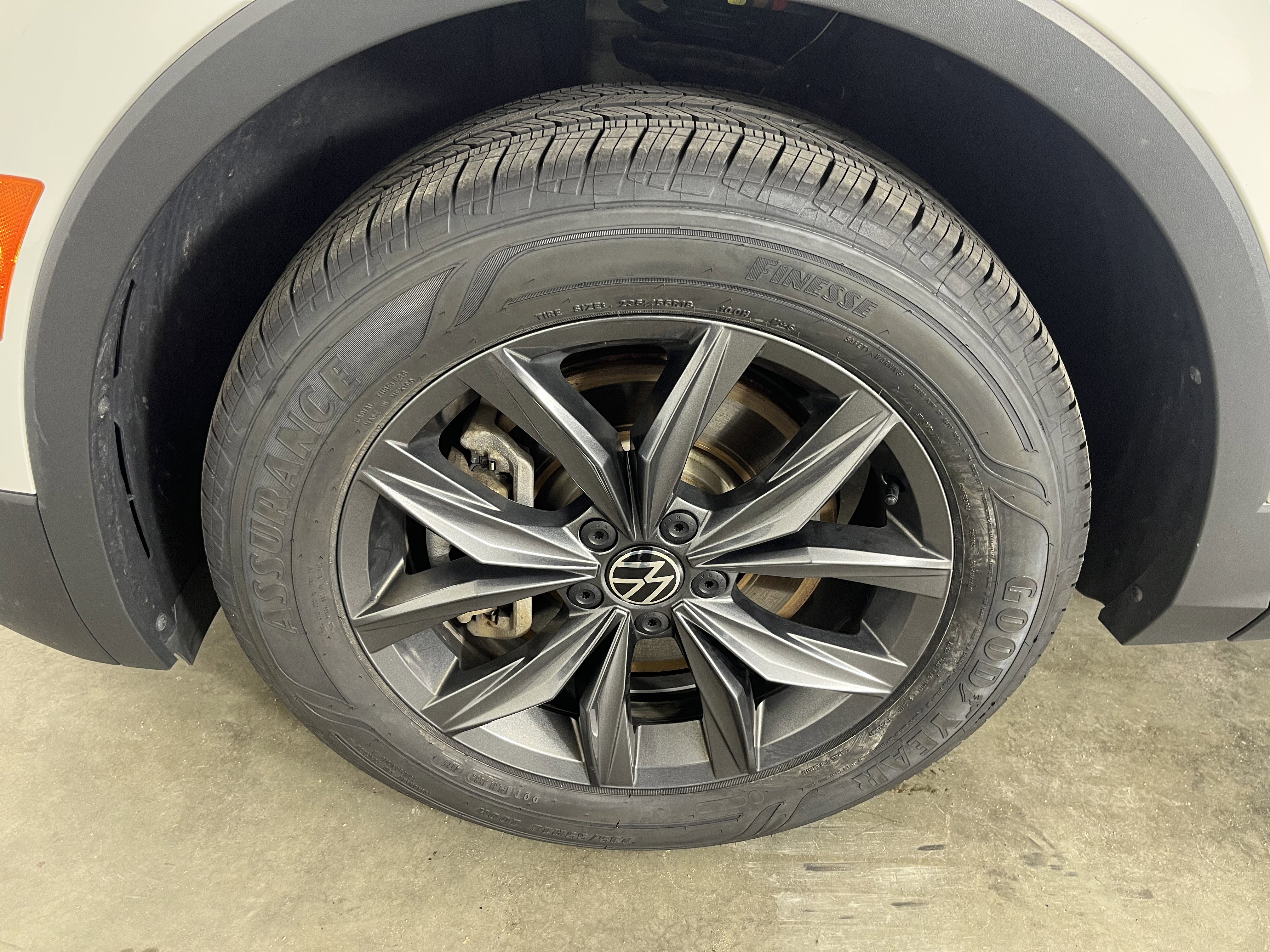 Certified 2022 Volkswagen Tiguan SE AWD/4WD image 25