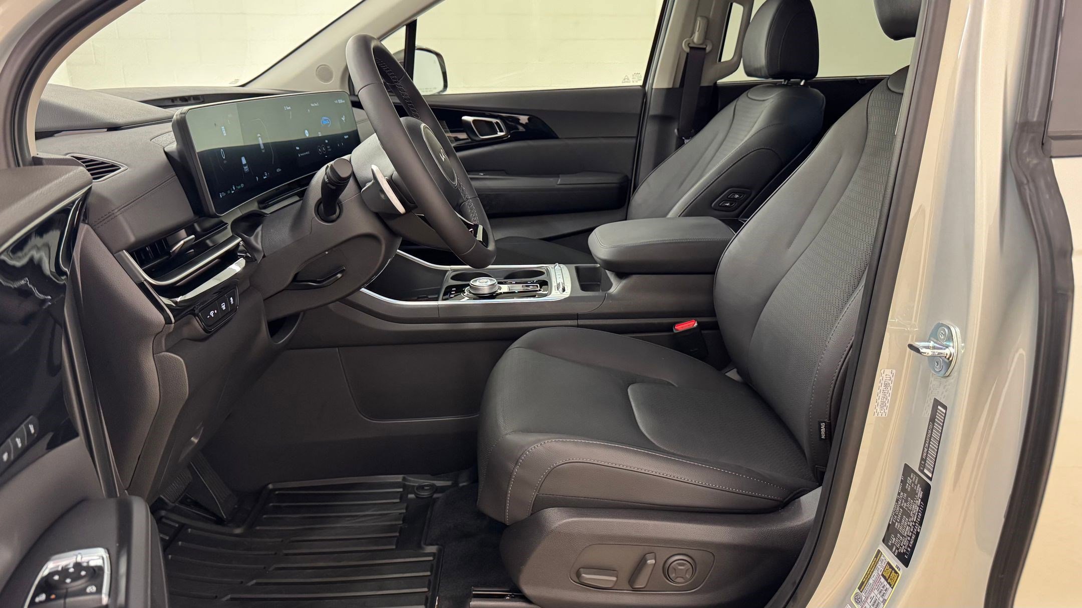 Used 2026 Kia Carnival SX Prestige image 51