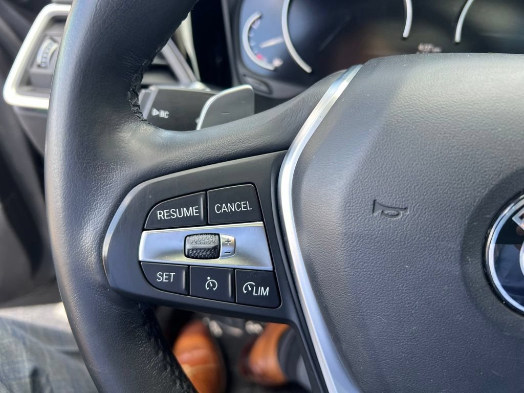 Used 2020 BMW 330i Sedan w/ Driving Assistance Package RWD image 35