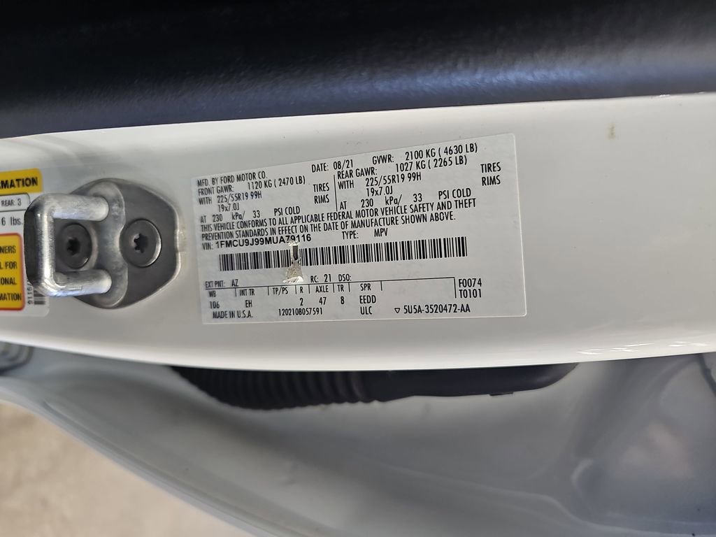 Used 2021 Ford Escape Titanium AWD/4WD image 36