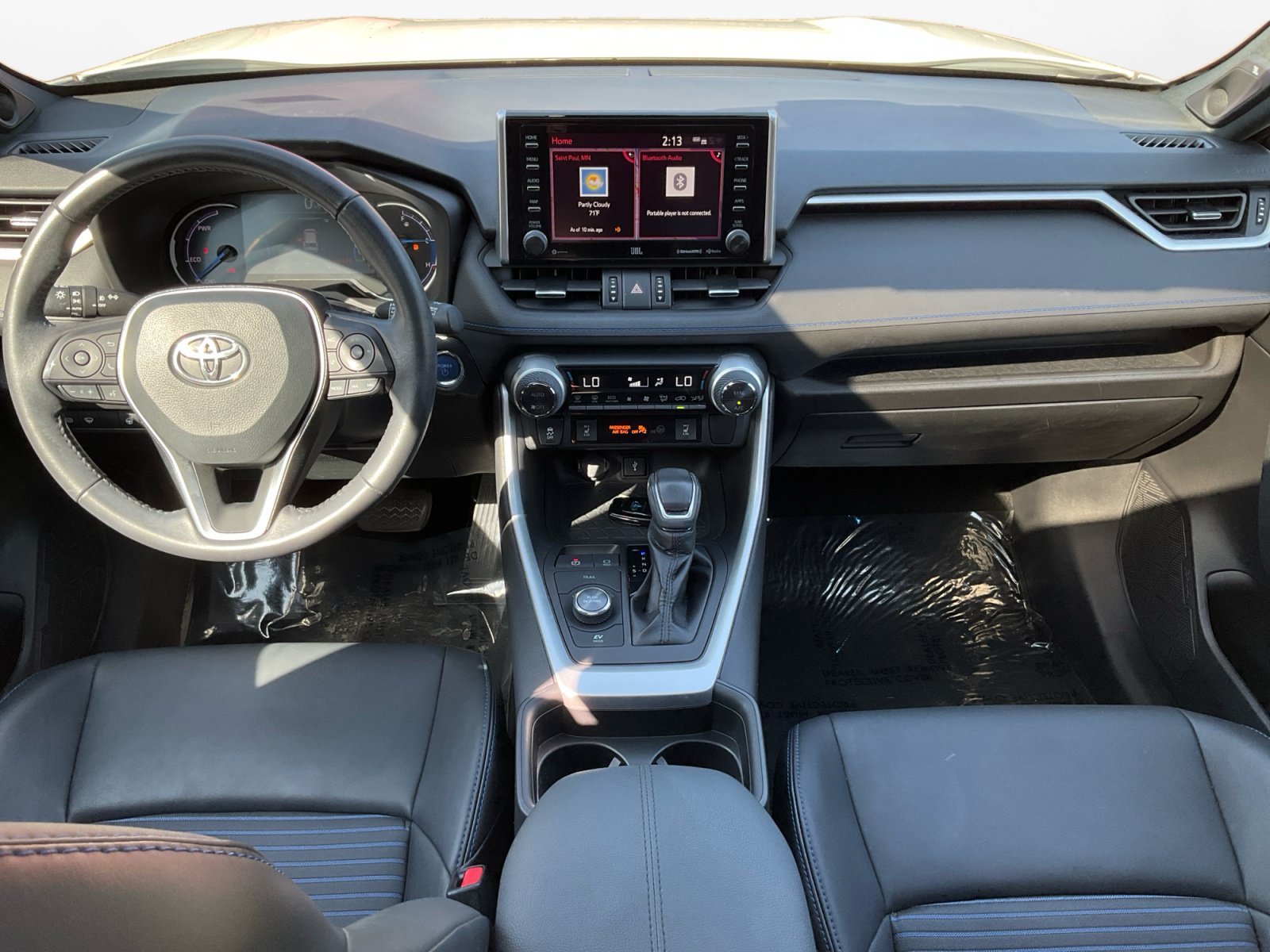 Used 2021 Toyota RAV4 XSE w/ XSE Grade Weather Package AWD/4WD image 11